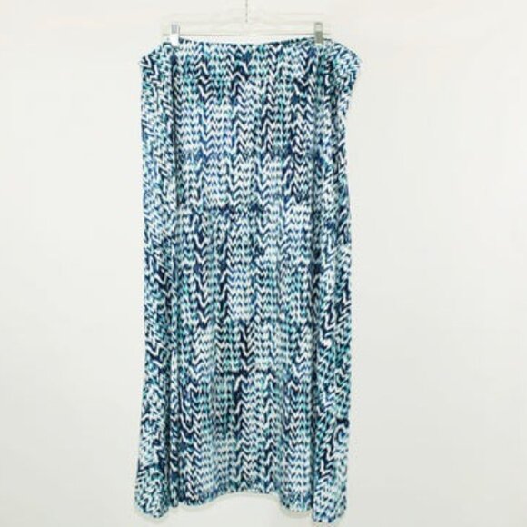 Robert Louis Blue Snakeskin 3X Flared Hem Maxi Skirt with Attached Belt, Preown - Picture 7 of 7